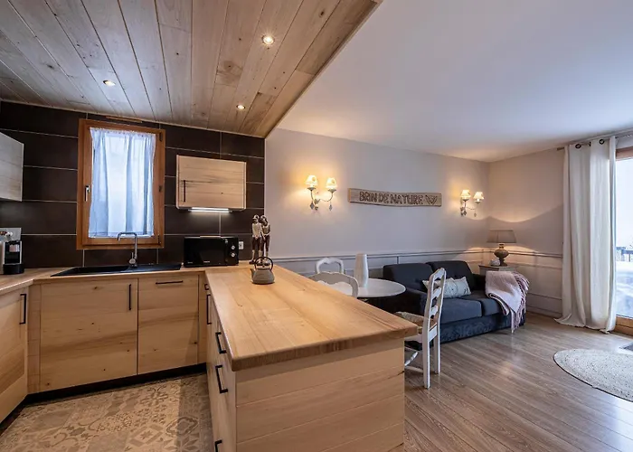 Отель Hotel Chez Marie Pailherols