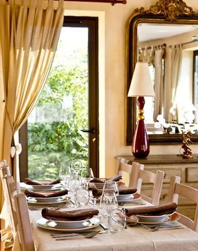 Hotel Chez Marie Отель 3*